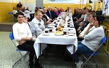 Wigilijne spotkania i jasełka w plac&oacute;wkach powiatowych 35