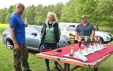 Wędkarska rywalizacja nad jeziorem Rajsko 12