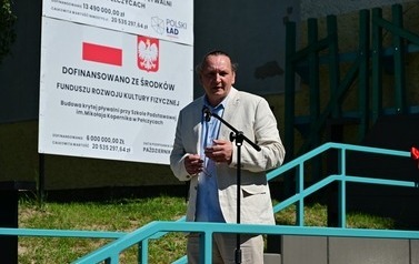 Powiat Choszczeński zyskał nowoczesną pływalnię! 44