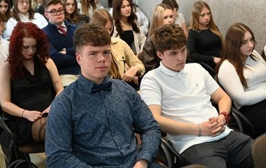 &bdquo;Nie rzucim ziemi, skąd nasz r&oacute;d&hellip;&rdquo; 13