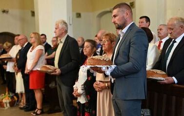 DOŻYNKI GMINNE W BIERZWNIKU 20