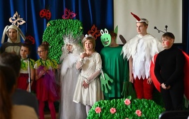 "Aktywizacja uczni&oacute;w niepełnosprawnych intelektualnie na gruncie artystycznym i sportowym"  40