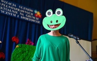 "Aktywizacja uczni&oacute;w niepełnosprawnych intelektualnie na gruncie artystycznym i sportowym"  42