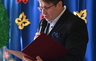 "Aktywizacja uczni&oacute;w niepełnosprawnych intelektualnie na gruncie artystycznym i sportowym"  62