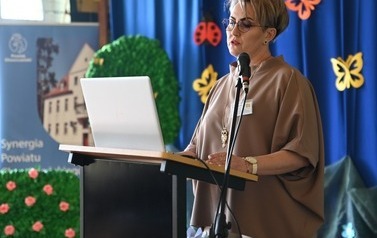 "Aktywizacja uczni&oacute;w niepełnosprawnych intelektualnie na gruncie artystycznym i sportowym"  66