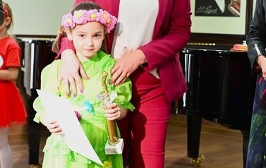 "Diamentowy Mikrofon" II Regionalny Konkurs Wokalny 2