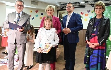 "Diamentowy Mikrofon" II Regionalny Konkurs Wokalny 5