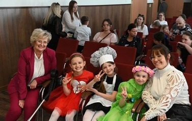 "Diamentowy Mikrofon" II Regionalny Konkurs Wokalny 15