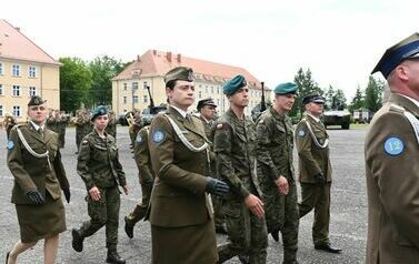 Nowy dow&oacute;dca Choszczeńskiego Dywizjonu Artylerii Samobieżnej  19