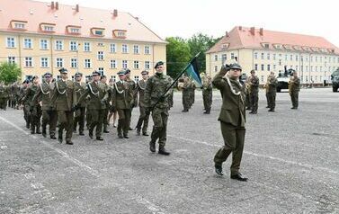 Nowy dow&oacute;dca Choszczeńskiego Dywizjonu Artylerii Samobieżnej  21