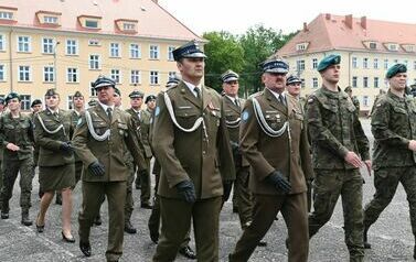 Nowy dow&oacute;dca Choszczeńskiego Dywizjonu Artylerii Samobieżnej  23