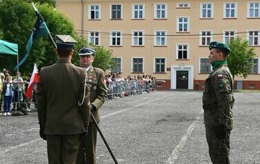 Nowy dow&oacute;dca Choszczeńskiego Dywizjonu Artylerii Samobieżnej  37