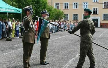 Nowy dow&oacute;dca Choszczeńskiego Dywizjonu Artylerii Samobieżnej  38