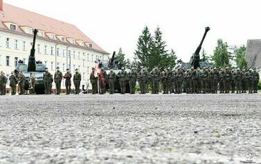 Nowy dow&oacute;dca Choszczeńskiego Dywizjonu Artylerii Samobieżnej  45