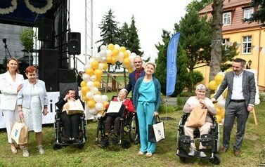 60-LECIE DOMU POMOCY SPOŁECZNEJ W BRZEZINACH 40