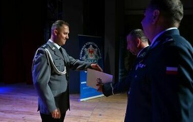 Obchody Święta Policji 30