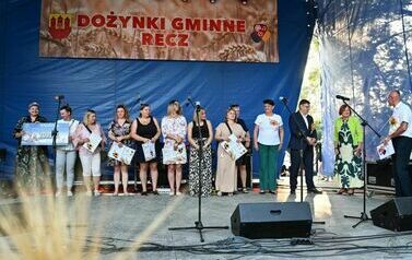 DOŻYNKI W GMINIE RECZ 5