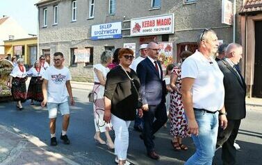 DOŻYNKI GMINNE W DRAWNIE 7