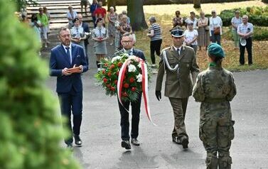 Cześć i chwała Bohaterom! 5