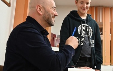 Literacki Wiecz&oacute;r z Marcinem Grzelakiem 6