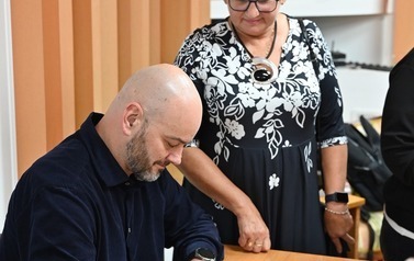 Literacki Wiecz&oacute;r z Marcinem Grzelakiem 11