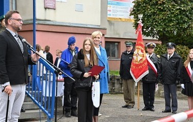 "Ich poświęcenie, nasza teraźniejszość" 3