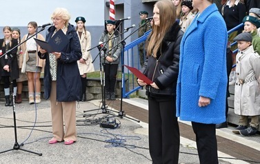 "Ich poświęcenie, nasza teraźniejszość" 18