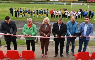 Nowe trybuny na stadionie w Reczu 1