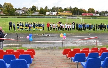Nowe trybuny na stadionie w Reczu 4