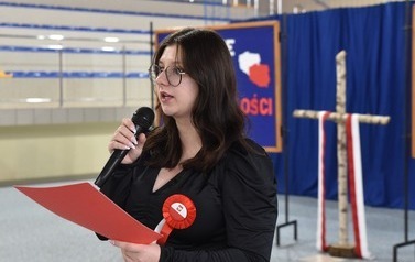UROCZYSTY APEL Z OKAZJI ODZYSKANIA NIEPODLEGŁOŚCI 10