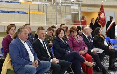 UROCZYSTY APEL Z OKAZJI ODZYSKANIA NIEPODLEGŁOŚCI 19