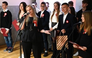 NARODOWE ŚWIĘTO NIEPODLEGŁOŚCI 30