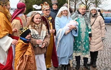 Orszak Trzech Kr&oacute;li w Choszcznie 1