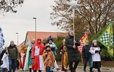 Orszak Trzech Kr&oacute;li w Choszcznie 8