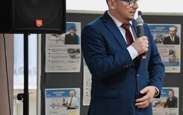 Debata powiatowa &bdquo;Kurs na rozw&oacute;j&rdquo; w Powiecie Choszczeńskim! 10