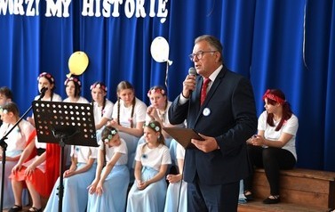 80-lecie Szkoły Podstawowej w Sławęcinie &ndash; wspomnienia, duma i przyszłość! 23