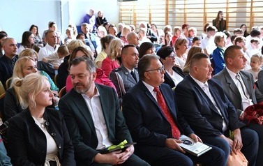 80-lecie Szkoły Podstawowej w Sławęcinie &ndash; wspomnienia, duma i przyszłość! 51