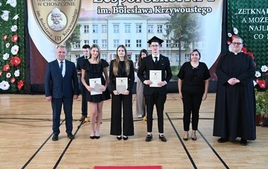 Pożegnania klas maturalnych ZS1 w Choszcznie 18