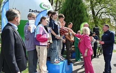 &bdquo;Zabłyśnij na drodze &ndash; wiedzą i umiejętnościami&rdquo;  44