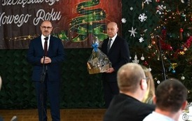 Wigilijne spotkania i jasełka w plac&oacute;wkach powiatowych 23