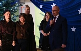 Wigilijne spotkania i jasełka w plac&oacute;wkach powiatowych 26