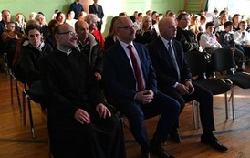 Wigilijne spotkania i jasełka w plac&oacute;wkach powiatowych 53