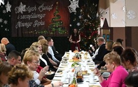 Wigilijne spotkania i jasełka w plac&oacute;wkach powiatowych 55