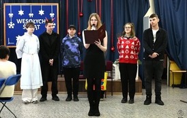 Wigilijne spotkania i jasełka w plac&oacute;wkach powiatowych 58