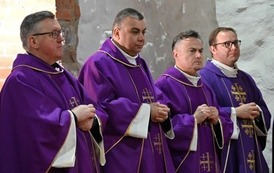 Otwarcie nowej siedziby Sp&oacute;łdzielni Socjalnej w Rodzinie w Korytowie 24