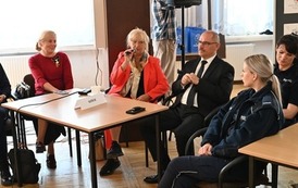 "Razem przeciw przemocy r&oacute;wieśniczej" 11