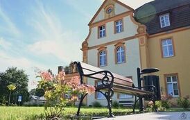 Nowa przestrzeń przy DPS w Brzezinach 17