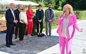 Nowa przestrzeń przy DPS w Brzezinach 19