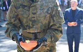 Wsp&oacute;lna pamięć, wsp&oacute;lny obowiązek 7