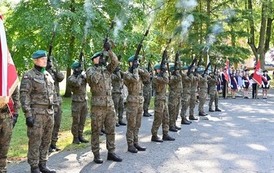 Wsp&oacute;lna pamięć, wsp&oacute;lny obowiązek 11